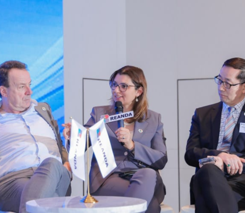 Nadia Yaich CEO of BFC GROUP engaging in strategic conversations with fellow CEOs from REANDA Netherlands and other countries